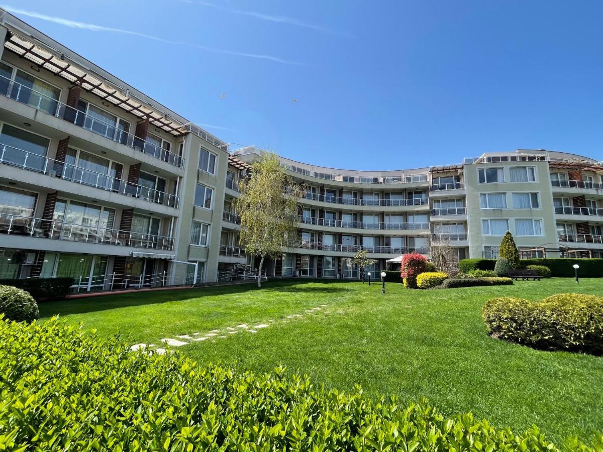 Studio B28 Sunny Island Chernomorez Chernomorets Exterior photo