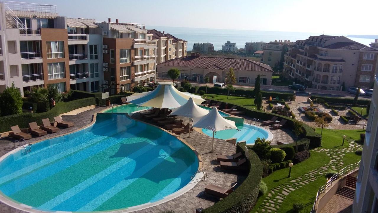 Studio B28 Sunny Island Chernomorez Chernomorets Exterior photo